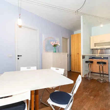 Cernaia Central & Functional Flat Apartment