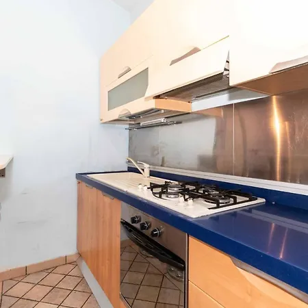 Apartment Cernaia Central & Functional Flat